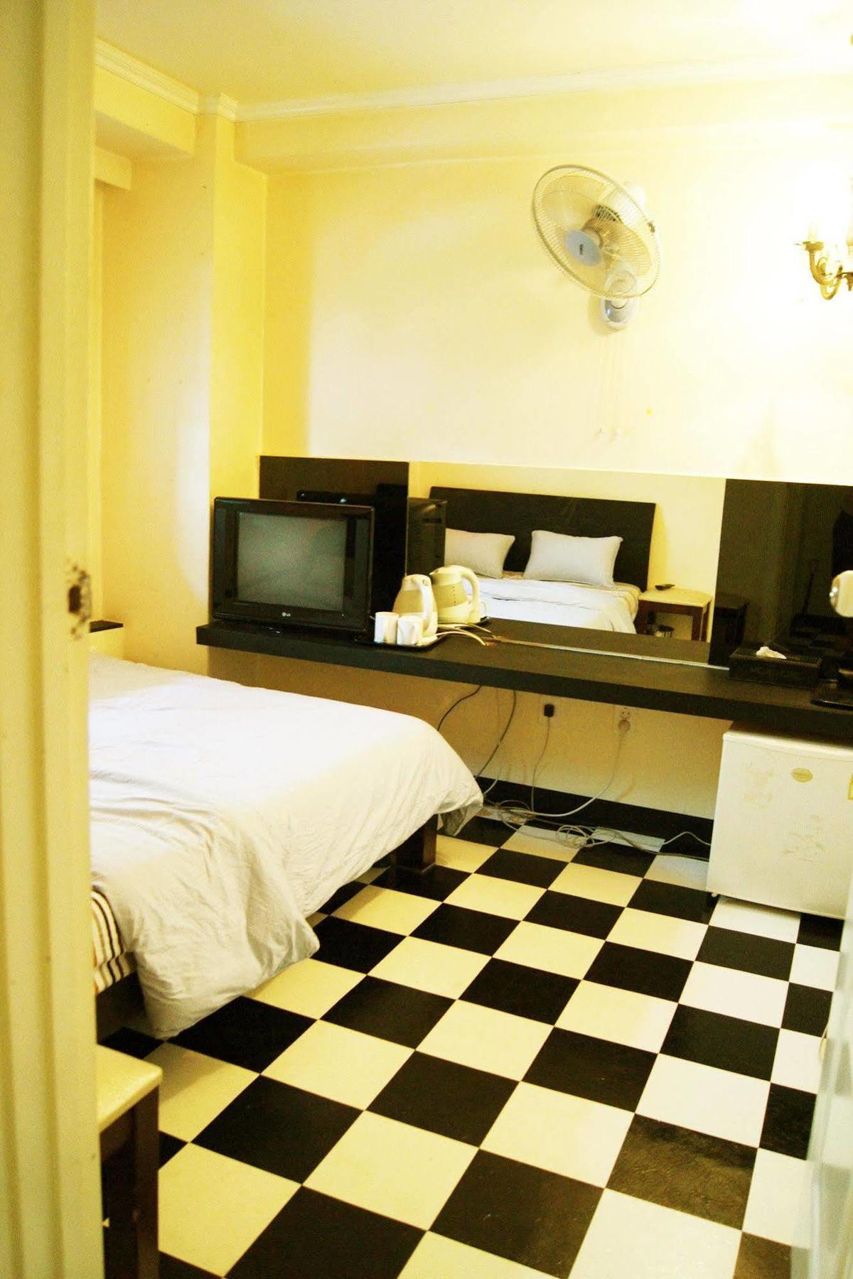 Mi House Hotel Seoul Bagian luar foto